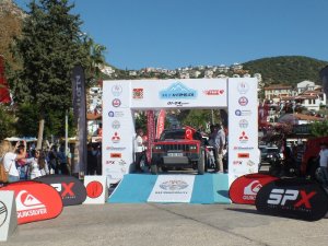 Rally Antiphellos başladı