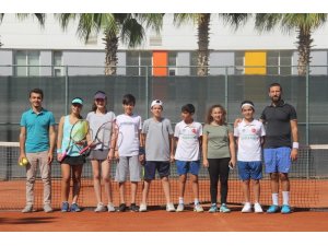 Toroslar Belediyesi bocce ve tenis takımlarının başarısı