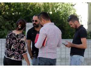Çelik kasadan 150 bin lirayı boşalttılar
