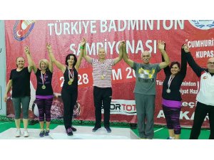 Spor Bilimleri Fakültesi’nin hocaları Badminton şampiyonu