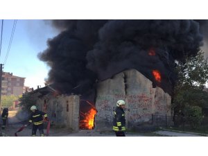 Konya'da ev yangını