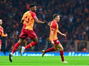 Ryan Donk’tan Fenerbahçe’ye ilk gol