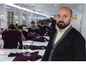 Bitlisli tekstilci dolara inat istihdama katkı sağladı