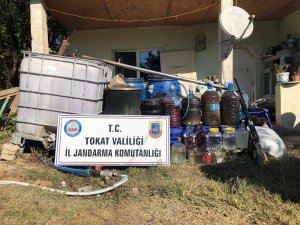 Tokat’ta sahte alkol operasyonu: 2 tutuklama