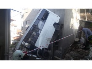 Kocaeli’deki feci kazada yaralı sayısı 20’ye yükseldi