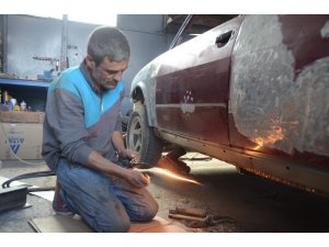 Sıfırına gücü yetmeyen vatandaş çareyi çıkmada buluyor