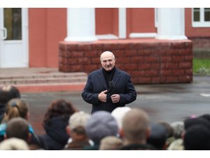Lukaşenko’dan ABD’ye uyarı: “Rusya ile birlikte cevap vereceğiz”