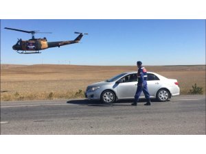 Jandarmanın havadan trafik denetimleri sürüyor
