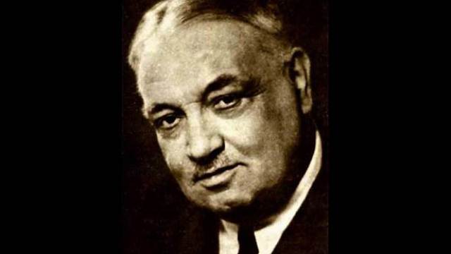Yahya Kemal Beyatlı anılacak