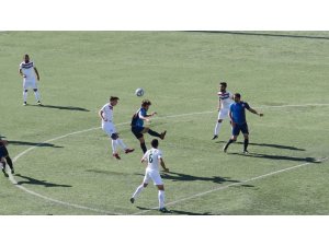 Foça Belediyespor ağır yara aldı