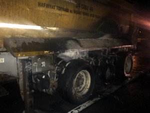 Kırıkkale'de seyir halindeki tırda yangın çıktı