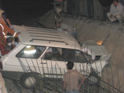 Balık avından dönen araç kanala uçtu