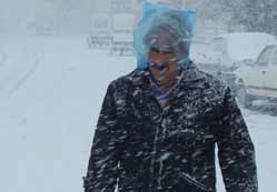 Ereğli-Karapınar'da kar sevindirdi