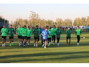 Atiker Konyaspor, MKE Ankaragücü maçı hazırlıklarına başladı