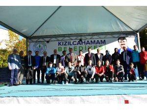 Kızılcahamam’da şampiyon güreşçiye görkemli karşılama