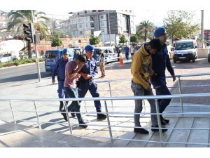 Üniversite öğrencilerini zehirleyen uyuşturucu tacirleri yakalandı