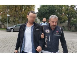 FETÖ’den aranan şahıs teslim oldu