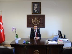 Yunak'a atanan savcı ve hakimler iş başı yaptı