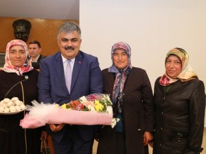 Belediye Girişimci Kadınlara destek oluyor