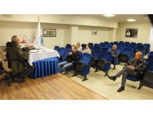 Burhaniye’de Zeytin Üreticileri Federasyonu toplandı