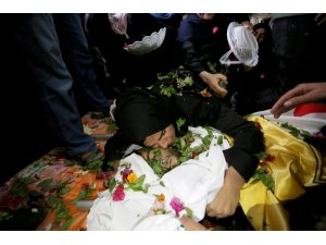 Gazze şehidini uğurladı