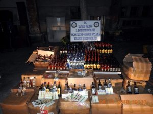 Kayseri’de yılbaşında piyasaya sürülecek kaçak içki ele geçirildi