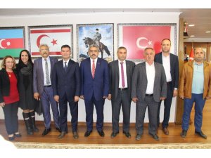 Büyükşehir Adayı Ümmet Akın seçim çalışmalarını Nazilli’de de sürdürdü