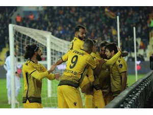 Spor Toto Süper Lig: E. Yeni Malatyaspor: 5 - Trabzonspor: 0 (Maç sonucu)