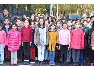 Büyük Önder Atatürk'ü anıyoruz