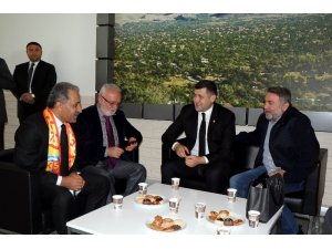 Kayserispor’da Erol Bedir yeniden başkan seçildi