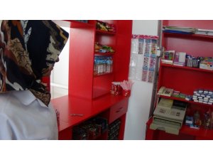 Hırsızlar okulu soyup soğana çevirdi