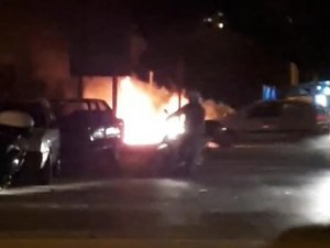 Hatay’da korkutan araç yangını