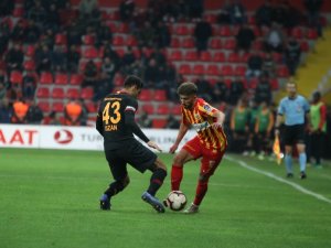 Spor Toto Süper Lig: Kayserispor 0 - Galatasaray: 3 (Maç sonucu)