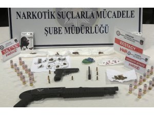 Eskişehir’de uyuşturucu operasyonu: 26 gözaltı