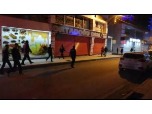 Jandarmadan eş zamanlı uyuşturucu operasyonu