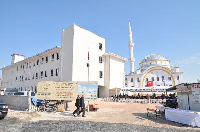 Hacı Ahmet Karataş Cami açıldı