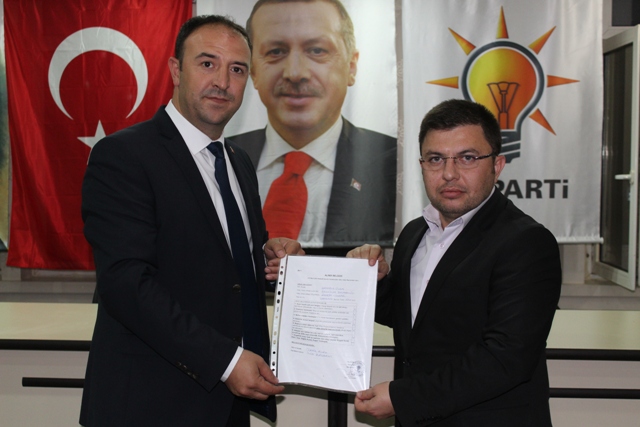 Cura, Yunak’a aday adayı