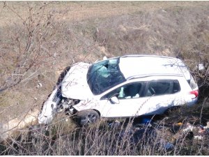 Emet’te trafik kazası: 3 yaralı
