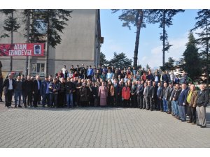 İki dönem belediye meclis üyeliği yapan Erdal Yirmibeş başvurusunu yaptı
