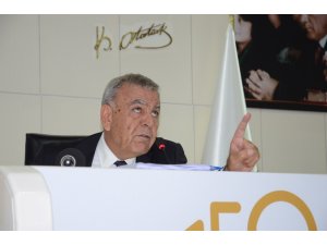 İzmir Büyükşehir Belediyesi Meclisinde gerginlik