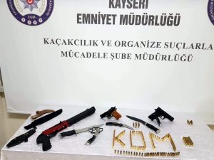 Sosyal medya üzerinden silah ticareti yapan şahıs yakalandı