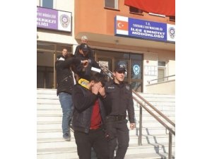 Motosiklet hırsızları tutuklandı