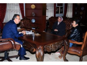 Başkan Seçen vatandaşlarla buluştu