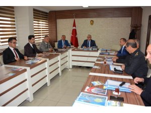 Niğde’de Kış mevsimi Trafik tedbirleri toplantısı yapıldı