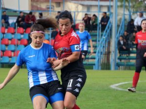 Yıldız ve genç kızlar futbolda Konya 4 takımla temsil edilecek