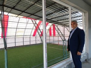 Hisarcık’a yeni halı saha