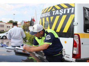 Manisa’da 42 okul servisi trafikten men edildi