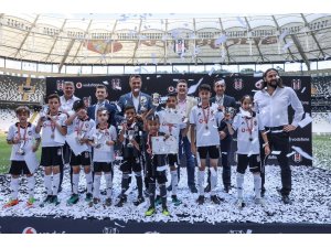 Geleceğin Karakartalı’na Felis’ten 3 ödül