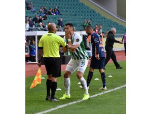 Konyaspor 12 haftda 2 kırmızı 30 sarı kart gördü