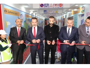 Aksaray'da "Trafik Eğitimi Koridoru" oluşturuldu